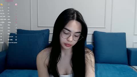 Snapshot of little_v1rgin_angel chatting on March 7, 2025, 11:29 am Kwan online show from March 7, 2025, 11:29 am