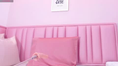 Kylie online show from February 13, 2025, 7:21 pm