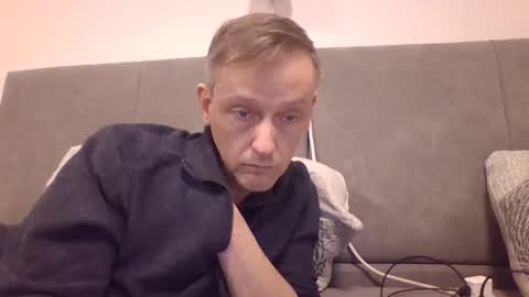 Willy online show from March 22, 2026, 9:34 am