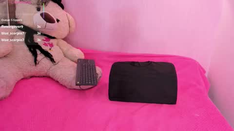 Ari online show from December 13, 2025, 7:53 pm