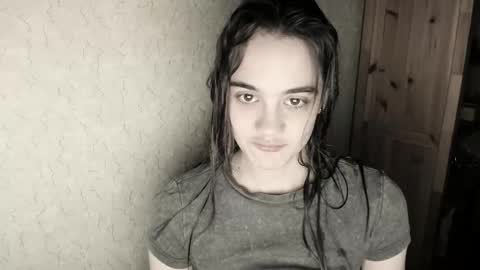 littleashleyy online show from December 22, 2025, 1:19 pm