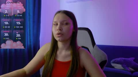 Snapshot of littlebby_di chatting on October 14, 2025, 10:05 am Di online show from October 14, 2025, 10:05 am