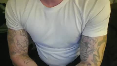 Littlebonejones online show from October 7, 2025, 5:48 am