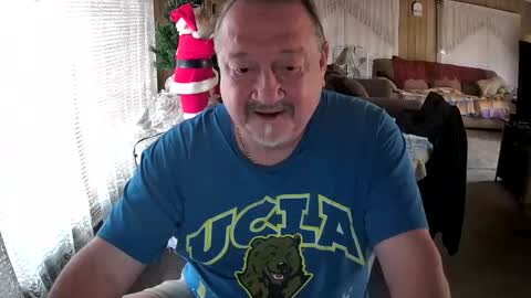 Snapshot of littled83057 chatting on December 23, 2024, 7:41 pm Littled83057 online show from December 23, 2024, 7:41 pm