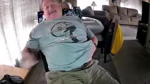 Snapshot of littled83057 chatting on October 4, 2025, 5:11 pm Littled83057 online show from October 4, 2025, 5:11 pm