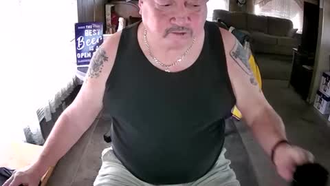 Snapshot of littled83057 chatting on October 24, 2025, 5:31 pm Littled83057 online show from October 24, 2025, 5:31 pm