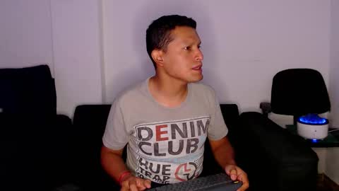 Manu online show from January 7, 2026, 2:25 am