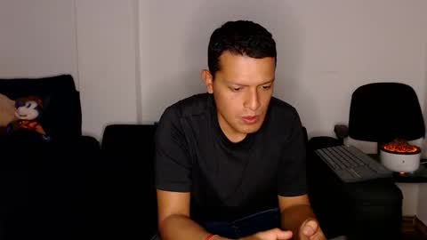 Manu online show from January 9, 2026, 2:36 am