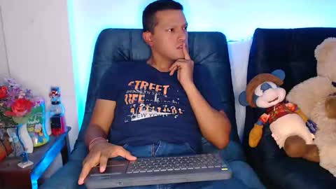 Manu online show from March 30, 2026, 2:34 am