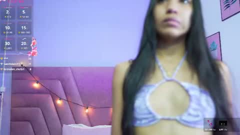 Snapshot of littlee_emilyy_ chatting on July 12, 2026, 7:49 pm Emily online show from July 12, 2026, 7:49 pm
