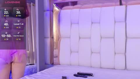 Snapshot of littleeaprill chatting on February 19, 2026, 8:27 pm April online show from February 19, 2026, 8:27 pm