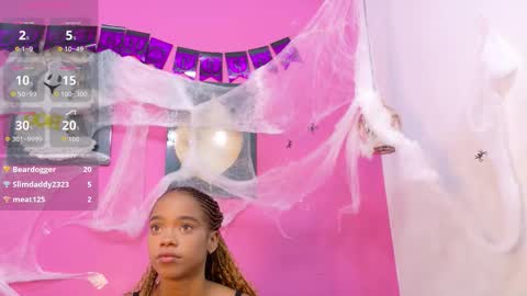 Snapshot of littleebonymommy chatting on October 19, 2025, 7:36 pm Tania online show from October 19, 2025, 7:36 pm