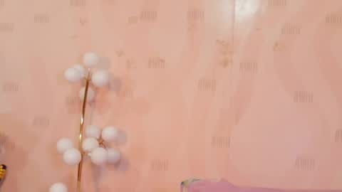 Snapshot of littleebonymommy chatting on April 25, 2026, 6:38 pm Tania online show from April 25, 2026, 6:38 pm