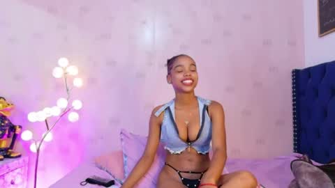 Snapshot of littleebonymommy chatting on May 2, 2026, 7:35 am Tania online show from May 2, 2026, 7:35 am