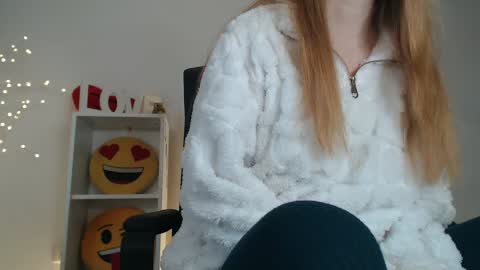 Your little flower  online show from March 15, 2026, 8:09 am