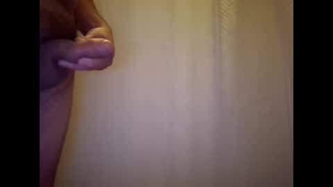 littleguyy888 online show from November 24, 2025, 3:23 pm