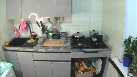 Snapshot of littlehappines chatting on November 19, 2025, 9:26 pm littlehappines online show from November 19, 2025, 9:26 pm