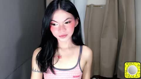 littlelace_ online show from February 24, 2026, 1:47 am