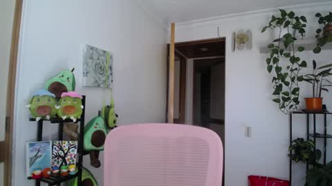 Laksmi online show from January 12, 2025, 6:27 pm