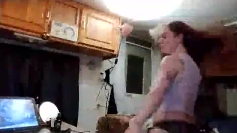 littleleo96 online show from February 7, 2026, 6:28 am