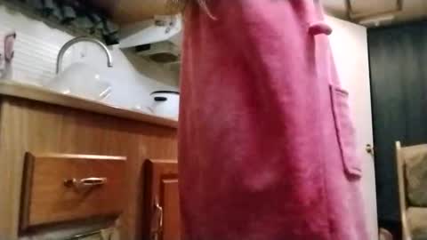 littleleo96 online show from February 15, 2026, 7:49 am