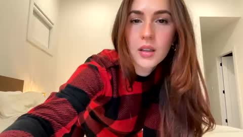 Mia online show from December 23, 2024, 1:29 am