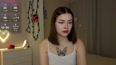 Bella online show from November 19, 2025, 4:23 am