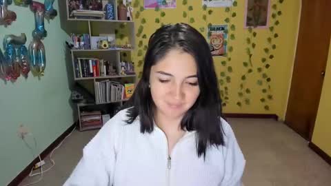 Mia  Wednesday to Sunday 730 am to 1030 am Colombian Hour D online show from March 2, 2025, 4:50 am