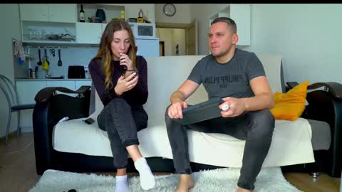 Snapshot of littlesweettifany chatting on October 17, 2025, 10:40 am Little Tifany online show from October 17, 2025, 10:40 am