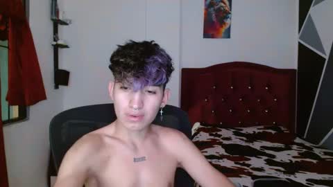 Snapshot of littlextrem chatting on December 4, 2024, 5:16 am Eros online show from December 4, 2024, 5:16 am