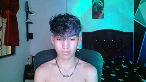 Snapshot of littlextrem chatting on December 5, 2024, 6:32 am Eros online show from December 5, 2024, 6:32 am