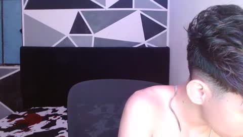 Snapshot of littlextrem chatting on December 10, 2024, 12:50 am Eros online show from December 10, 2024, 12:50 am