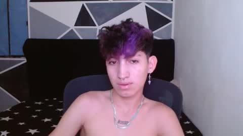 Snapshot of littlextrem chatting on December 28, 2024, 4:19 am Eros online show from December 28, 2024, 4:19 am