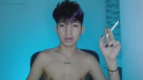 Snapshot of littlextrem chatting on February 3, 2025, 3:53 am Eros online show from February 3, 2025, 3:53 am