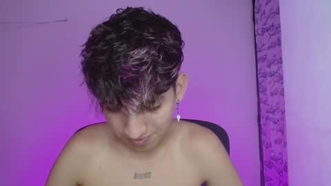 Snapshot of littlextrem chatting on February 20, 2025, 4:39 am Eros online show from February 20, 2025, 4:39 am