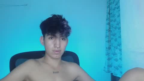 Snapshot of littlextrem chatting on February 25, 2025, 5:41 am Eros online show from February 25, 2025, 5:41 am
