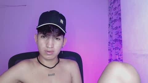 Snapshot of littlextrem chatting on February 26, 2025, 6:58 am Eros online show from February 26, 2025, 6:58 am