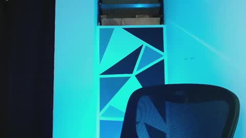 Snapshot of littlextrem chatting on March 6, 2025, 3:46 am Eros online show from March 6, 2025, 3:46 am