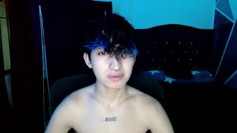 Snapshot of littlextrem chatting on October 6, 2025, 5:27 am Eros online show from October 6, 2025, 5:27 am