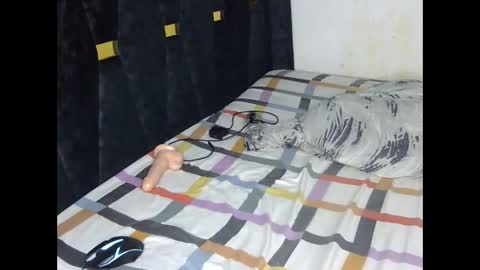 Snapshot of liv_horny chatting on March 4, 2026, 5:46 am liv_horny online show from March 4, 2026, 5:46 am