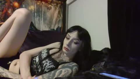 Liv Mirage online show from January 3, 2025, 5:28 am