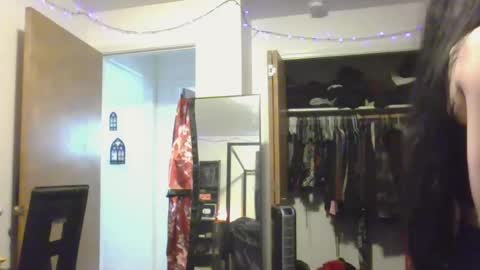 Liv Mirage online show from January 13, 2025, 10:56 pm