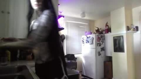 Liv Mirage online show from April 16, 2026, 4:41 pm