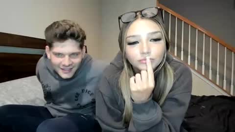 Livvy online show from March 6, 2025, 4:41 am