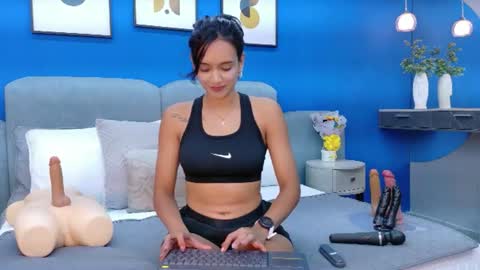 Snapshot of lixiepeyton chatting on July 1, 2026, 2:13 am lixiepeyton online show from July 1, 2026, 2:13 am