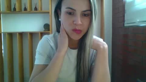 Snapshot of liz_28 chatting on October 20, 2025, 8:09 pm liz_28 online show from October 20, 2025, 8:09 pm