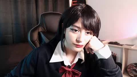 Elizabeth online show from December 23, 2025, 3:04 am