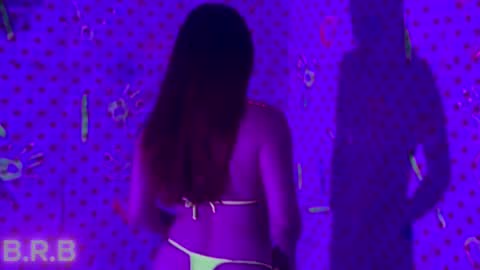    online show from September 27, 2025, 3:06 pm