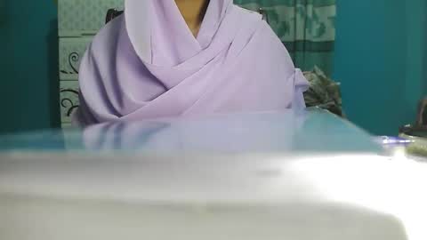 liza590865 online show from November 28, 2025, 11:24 am