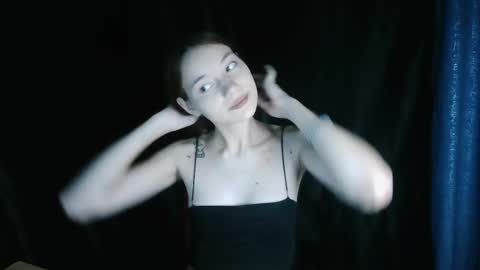 Snapshot of liza__kitty chatting on September 8, 2025, 5:01 pm Liza  Kitty online show from September 8, 2025, 5:01 pm